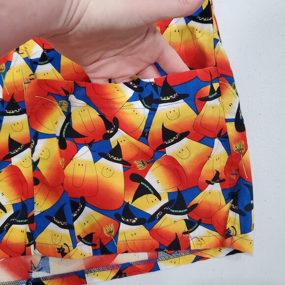 Halloween Candy Corn Witch Spooky 3XL Peaches Uniforms Shirt Scrub Top V-Neck - Picture 9 of 10